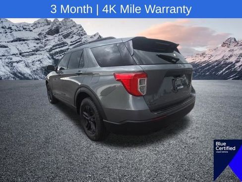 Used 2023 Ford Explorer XLT AWD/4WD image 17