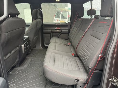Used 2019 Ford F150 XLT w/ Equipment Group 302A Luxury AWD/4WD image 9