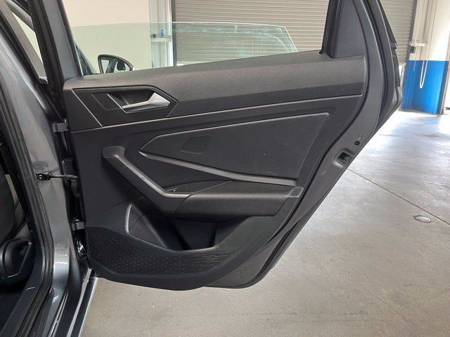 Used 2019 Volkswagen Jetta S w/ Driver Assistance Package FWD image 16