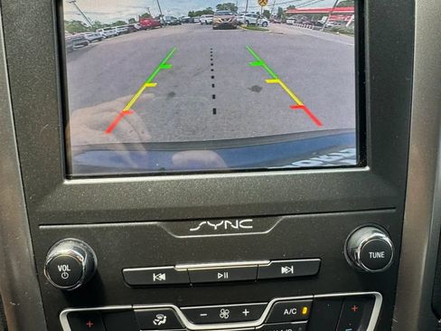 Used 2020 Ford Fusion SE FWD image 48