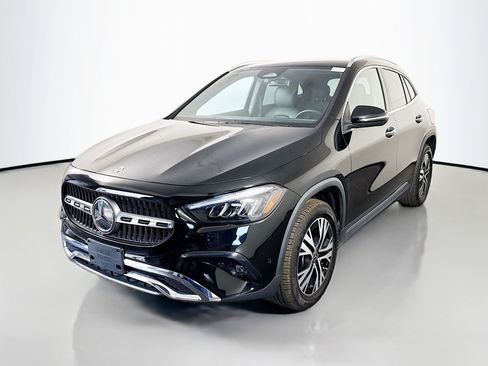 Used 2025 Mercedes-Benz GLA 250 image 4