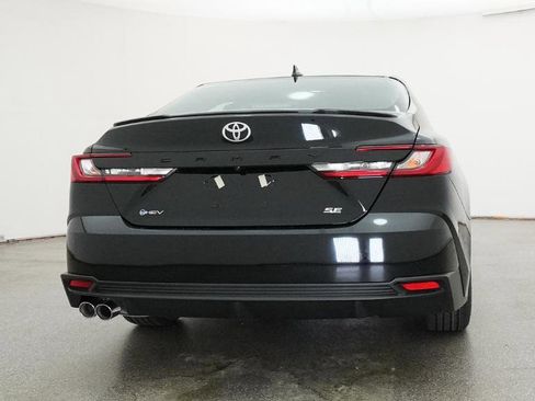 New 2026 Toyota Camry SE image 26