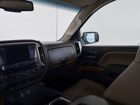 Used 2018 Chevrolet Silverado 1500 LTZ w/ Sport Package AWD/4WD image 21