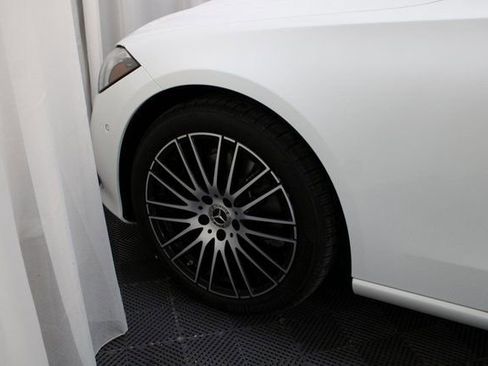 New 2025 Mercedes-Benz C 300 4MATIC Sedan image 8
