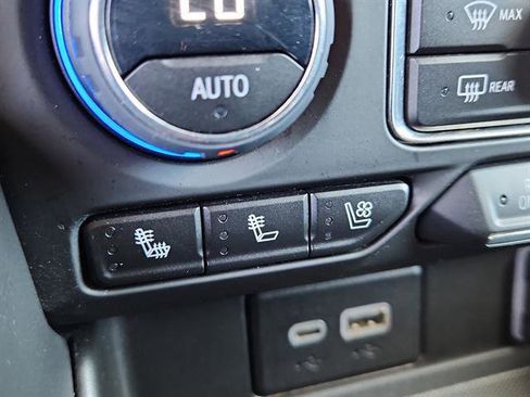 Used 2023 Chevrolet Tahoe Premier image 23