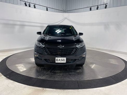 Used 2020 Chevrolet Equinox LT w/ Midnight Edition image 9