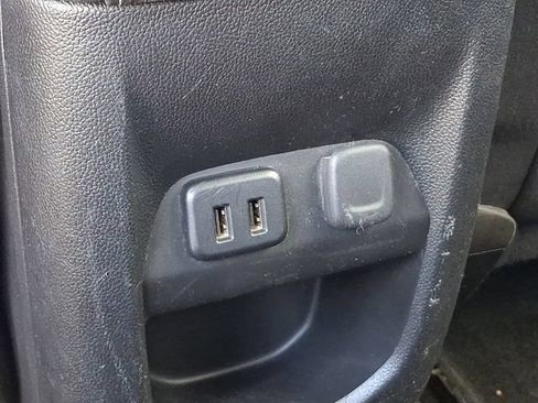 Used 2017 Chevrolet Colorado LT w/ LT Convenience Package AWD/4WD image 21