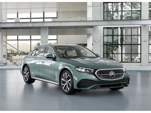 New 2026 Mercedes-Benz E 350 4MATIC Sedan image 8