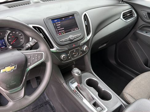 Used 2020 Chevrolet Equinox LT FWD image 21