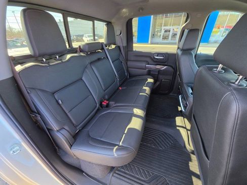 Used 2022 Chevrolet Silverado 2500 LTZ w/ LTZ Plus Package image 18