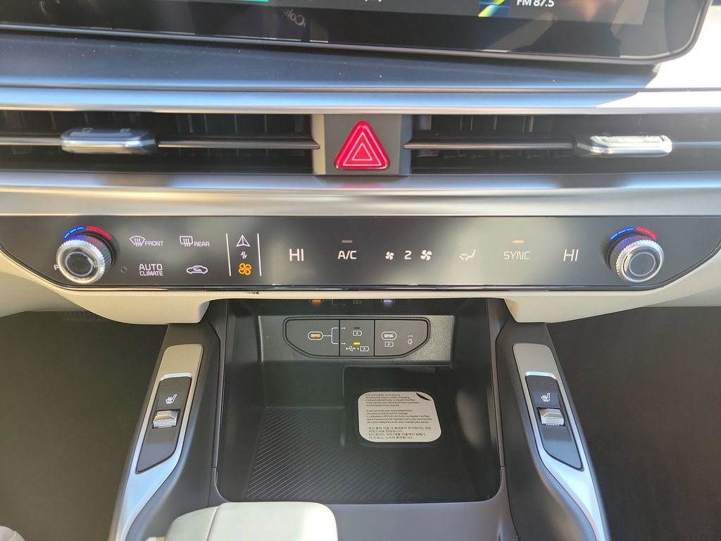 New 2026 Kia Sorento S AWD/4WD image 33