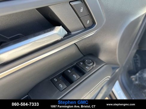 New 2026 GMC Terrain Elevation w/ Black Edition AWD/4WD image 13