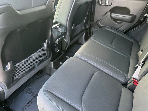 Used 2024 Jeep Wrangler Unlimited Rubicon 4xe w/ Technology Group image 11