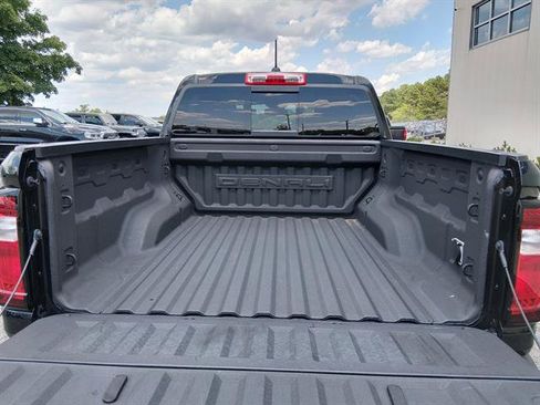 Used 2024 GMC Canyon Denali AWD/4WD image 11