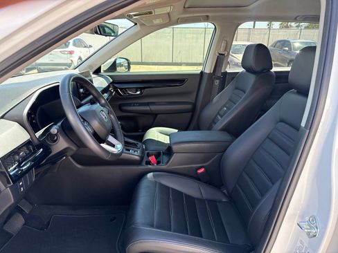 Used 2025 Honda CR-V EX-L image 13