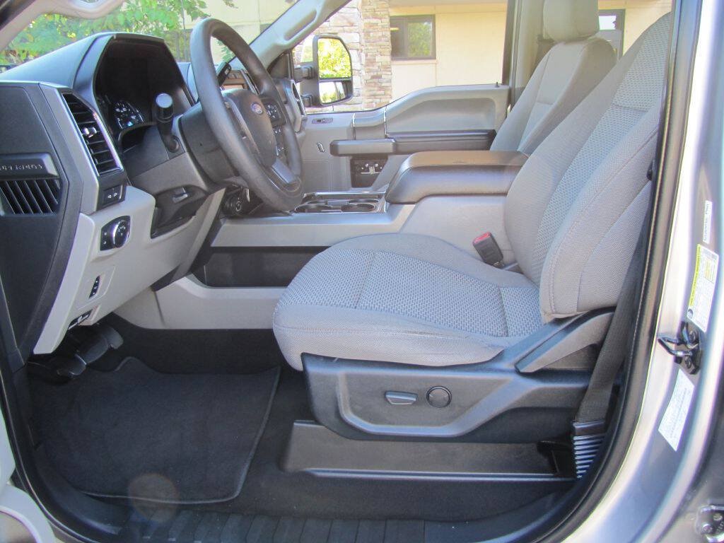Used 2020 Ford F250 XLT w/ XLT Premium Package AWD/4WD image 12