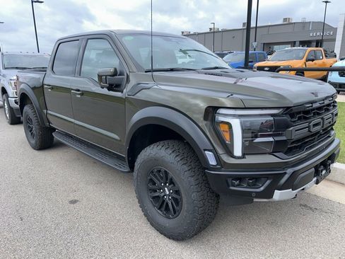 Used 2026 Ford F150 Raptor AWD/4WD image 3
