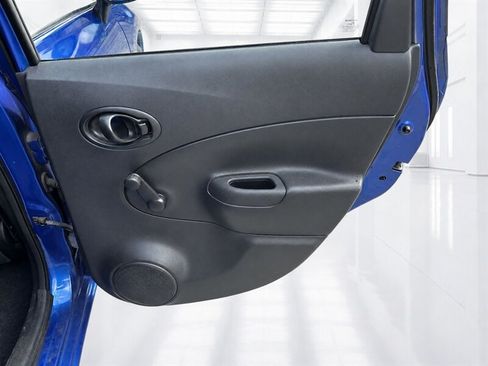 Used 2015 Nissan Versa Note S Plus FWD image 32