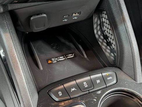 Certified 2025 Chevrolet TrailBlazer RS w/ Convenience Package AWD/4WD image 27