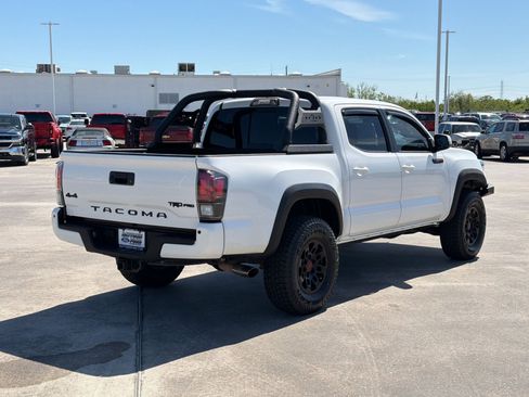 Used 2018 Toyota Tacoma TRD Pro image 9