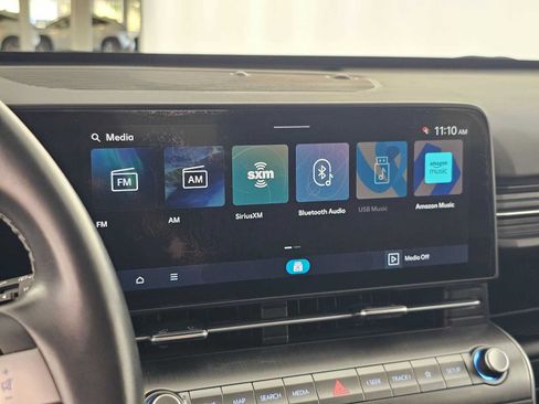 Used 2024 Hyundai Kona SEL FWD image 26