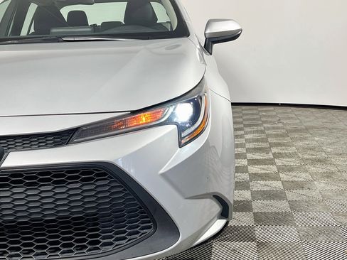 Used 2022 Toyota Corolla L FWD image 12