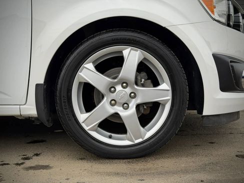 Used 2013 Chevrolet Sonic LTZ FWD image 21