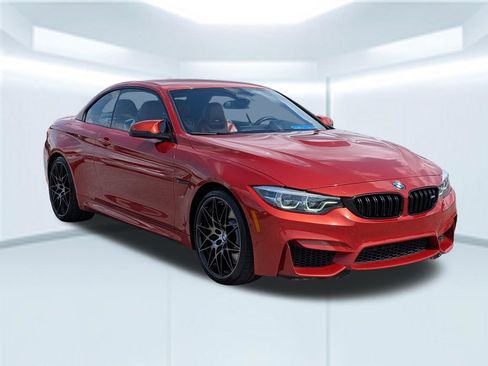 Used 2018 BMW M4 Convertible image 8