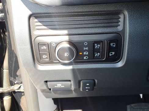 Used 2026 Ford F250 Lariat w/ Tremor Off-Road Package AWD/4WD image 34