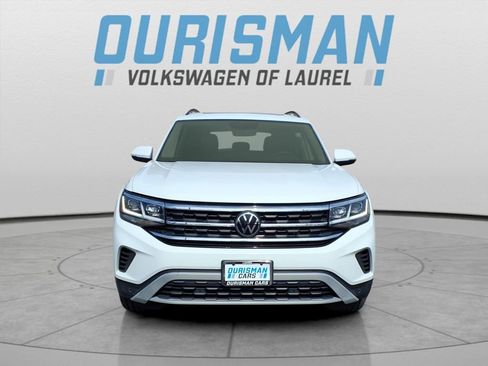 Used 2023 Volkswagen Atlas SE w/ Panoramic Sunroof Package image 2
