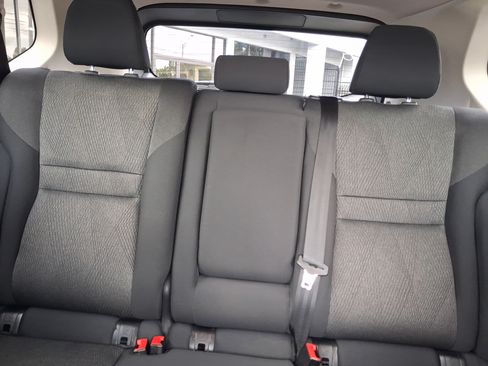 Used 2024 Nissan Rogue SV AWD/4WD image 21
