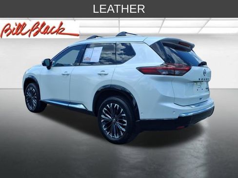 Used 2025 Nissan Rogue Platinum w/ Platinum Premium Package AWD/4WD image 3