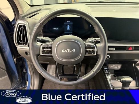 Used 2024 Kia Sorento S w/ Panoramic Sunroof Package FWD image 10
