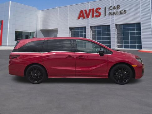 Used 2025 Honda Odyssey Sport-L image 4