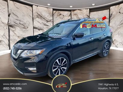 Used 2018 Nissan Rogue SL w/ Premium Package