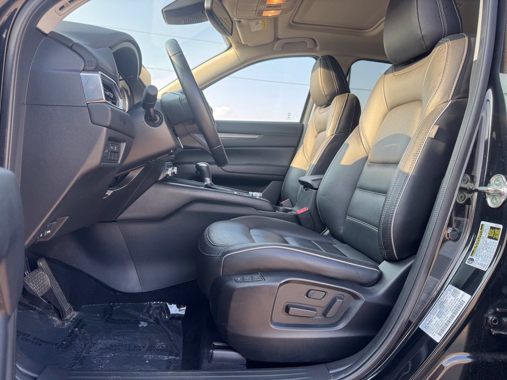 Certified 2025 MAZDA CX-5 AWD 2.5 S w/ Preferred Package image 6