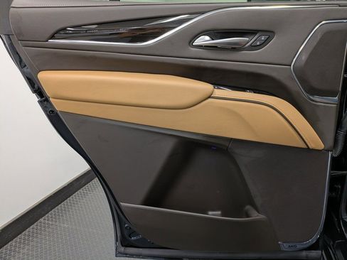 Used 2024 Cadillac Escalade Sport image 20