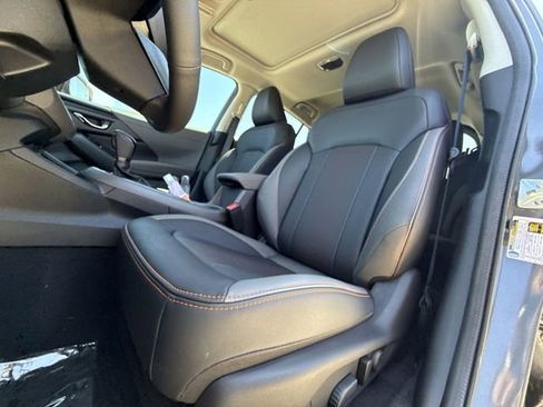 New 2026 Subaru Crosstrek 2.5i Limited AWD/4WD image 11
