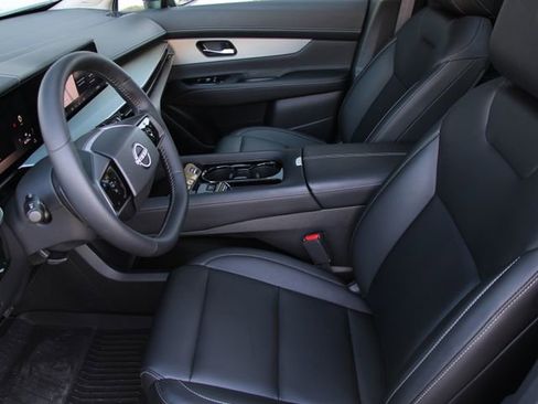 Certified 2025 Nissan Murano SL image 15