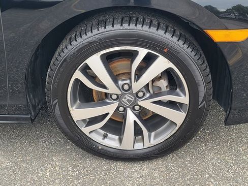 Used 2023 Honda Odyssey Touring image 37