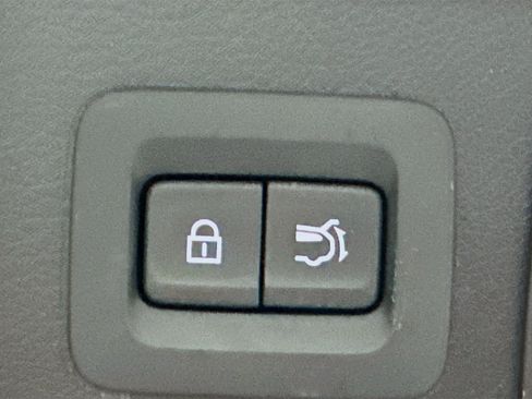 Used 2024 MAZDA CX-90 Plug-In Hybrid w/ Preferred image 31