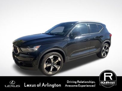 Used 2020 Volvo XC40 T5 Momentum w/ Protection Package Premier