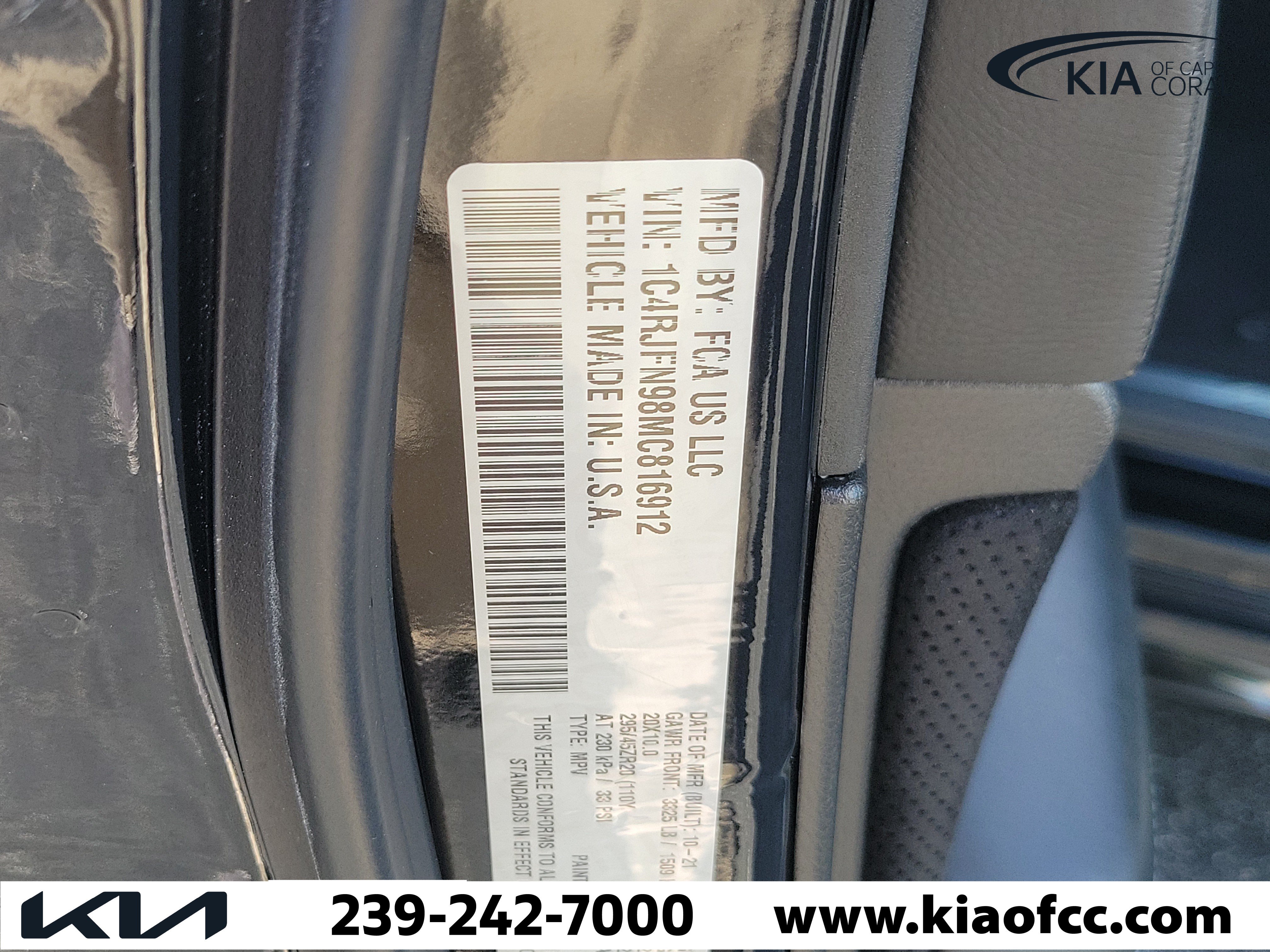Used 2021 Jeep Grand Cherokee Trackhawk AWD/4WD image 31