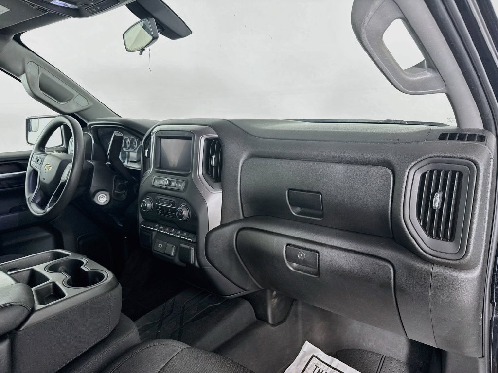 Used 2020 Chevrolet Silverado 1500 Custom w/ Custom Value Package RWD image 28