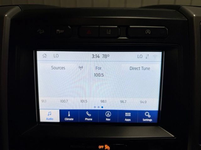 Used 2020 Ford Expedition XLT w/ Equipment Group 202A AWD/4WD image 43