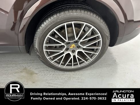 Used 2019 Porsche Cayenne AWD/4WD image 5