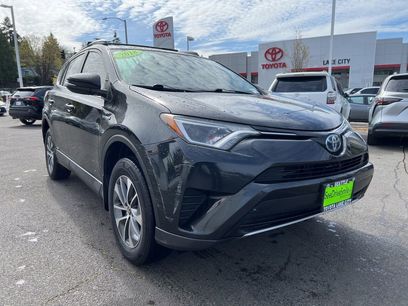 Used 2018 Toyota RAV4 LE