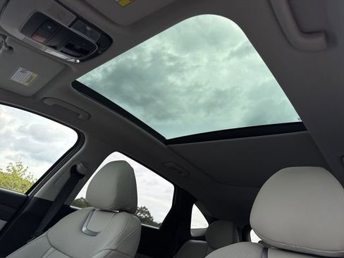 New 2026 Hyundai Tucson Limited image 26