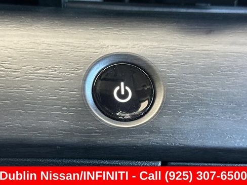 Used 2023 Nissan Ariya FWD image 33