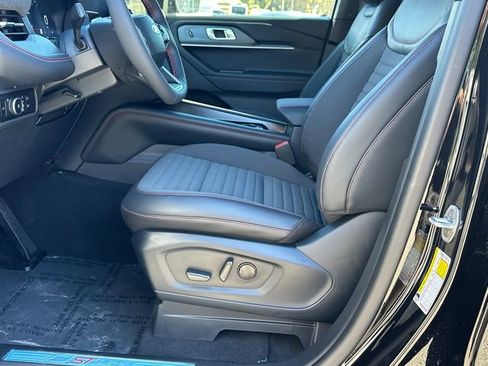 New 2026 Ford Explorer ST-Line w/ Premium Package RWD image 9